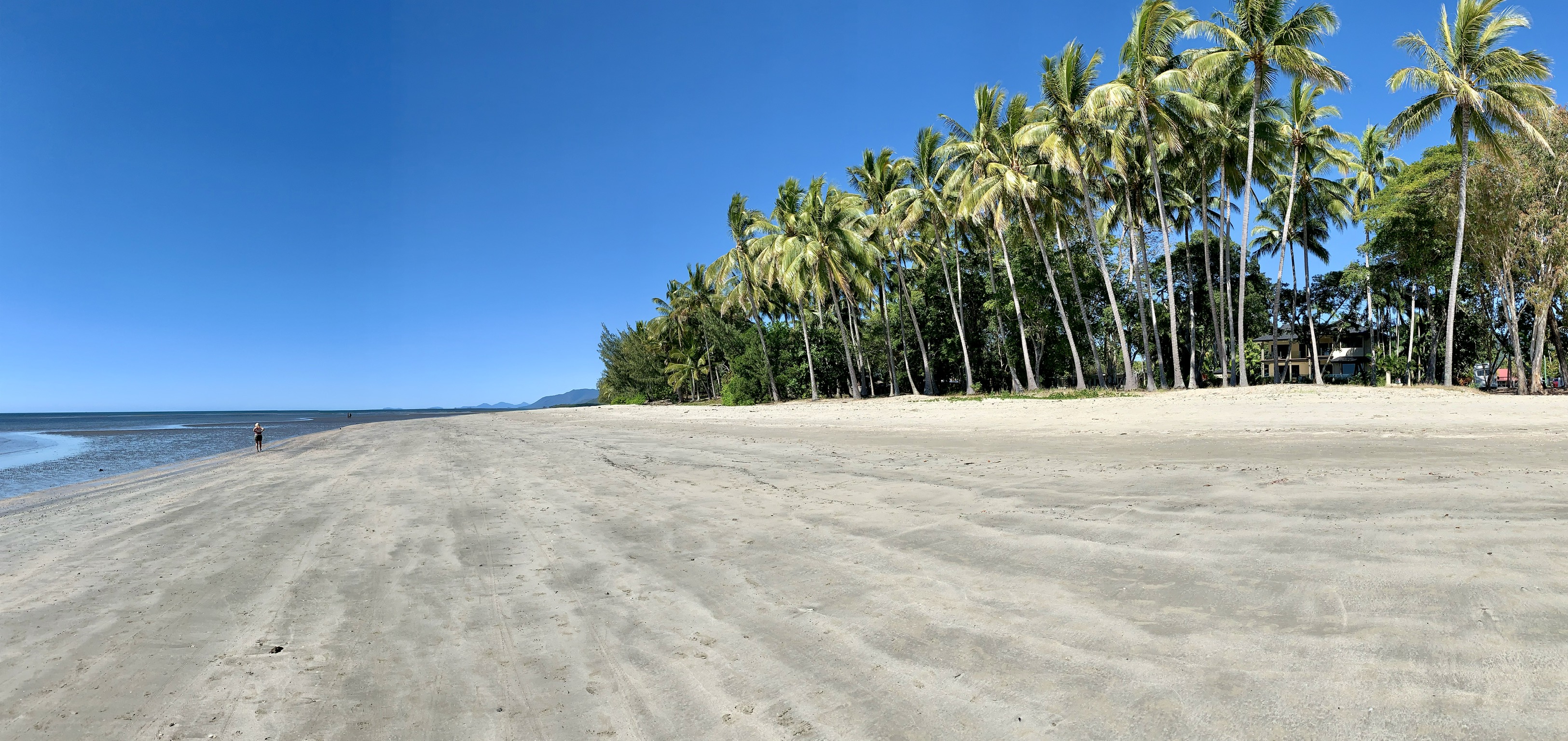 4 mile beach Port Douglas, Queensland