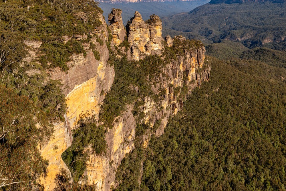 The Three Sisters rock formation, Blue Mountains National Park