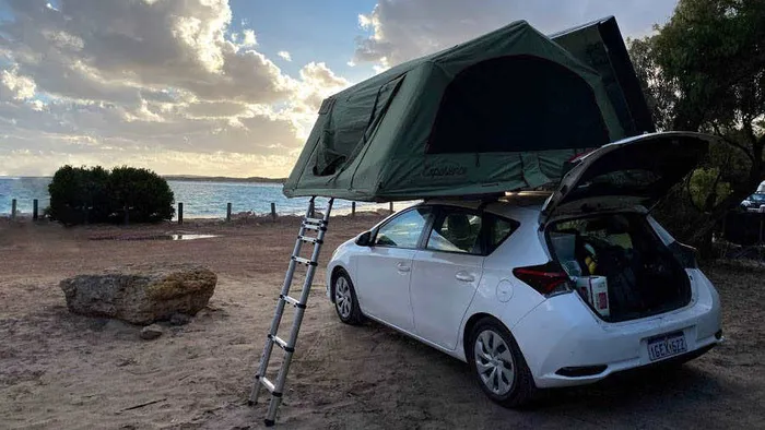 Budget Mini Camper campervan