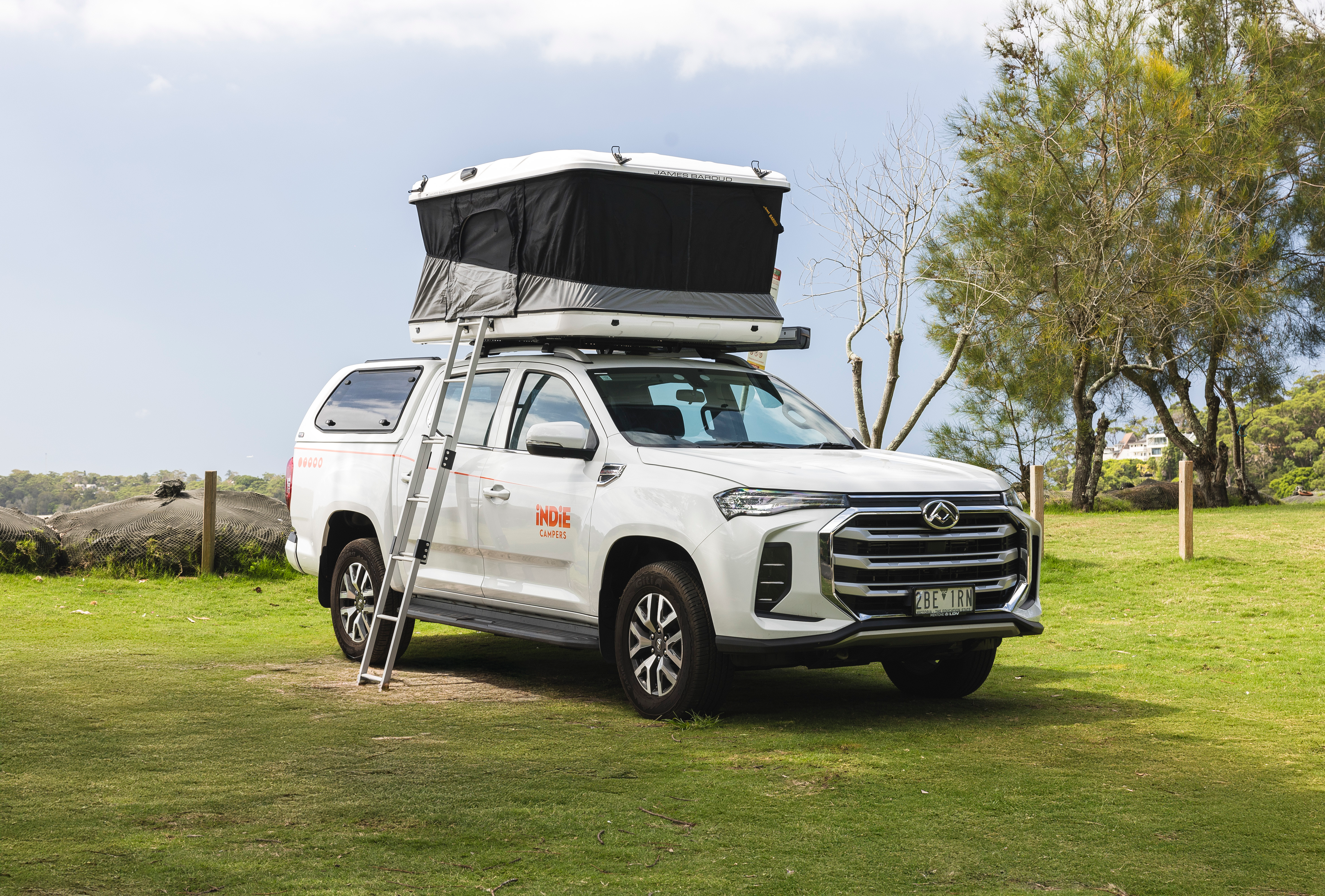 Adventure Tent Select campervan
