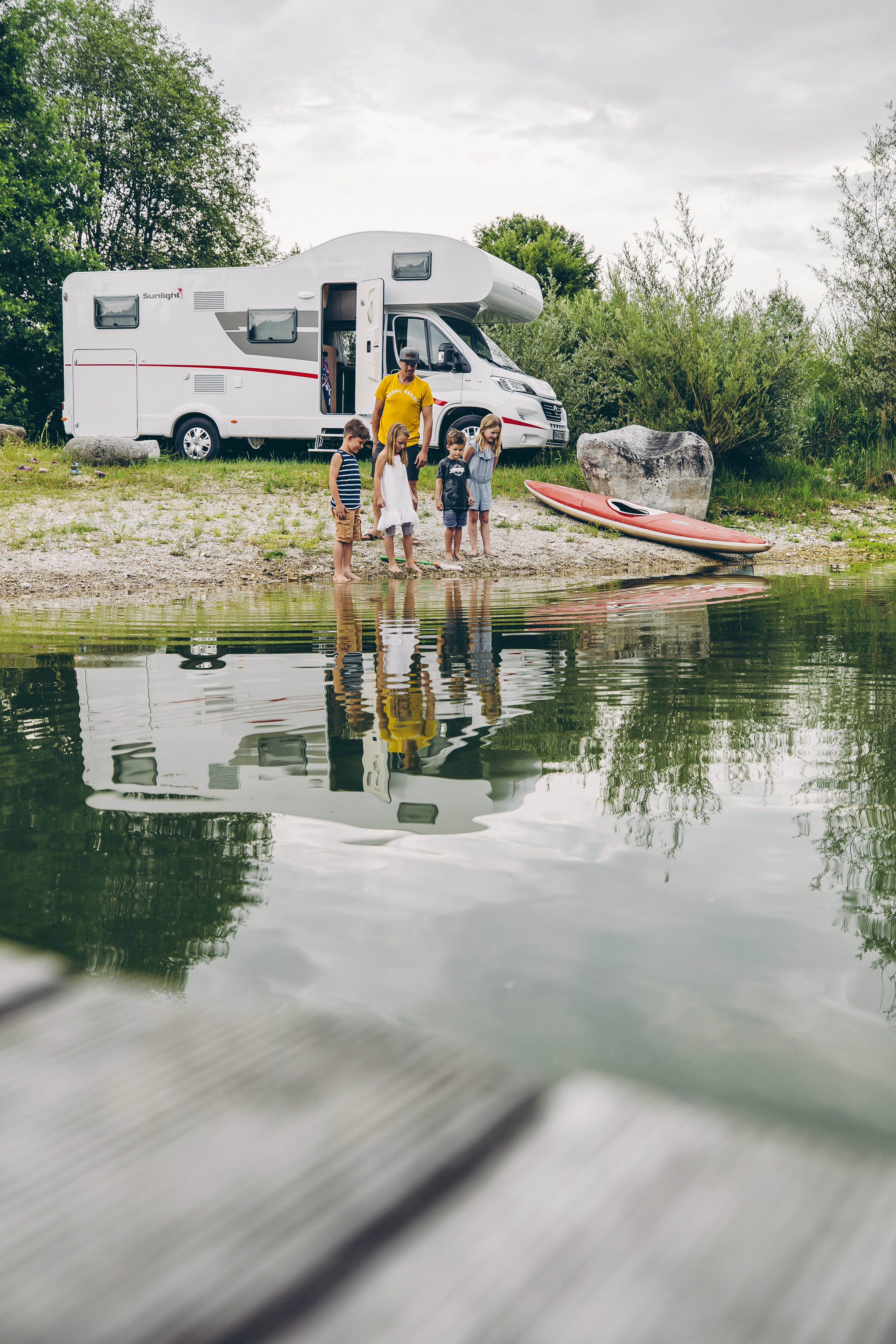 Overcab 5-Berth campervan
