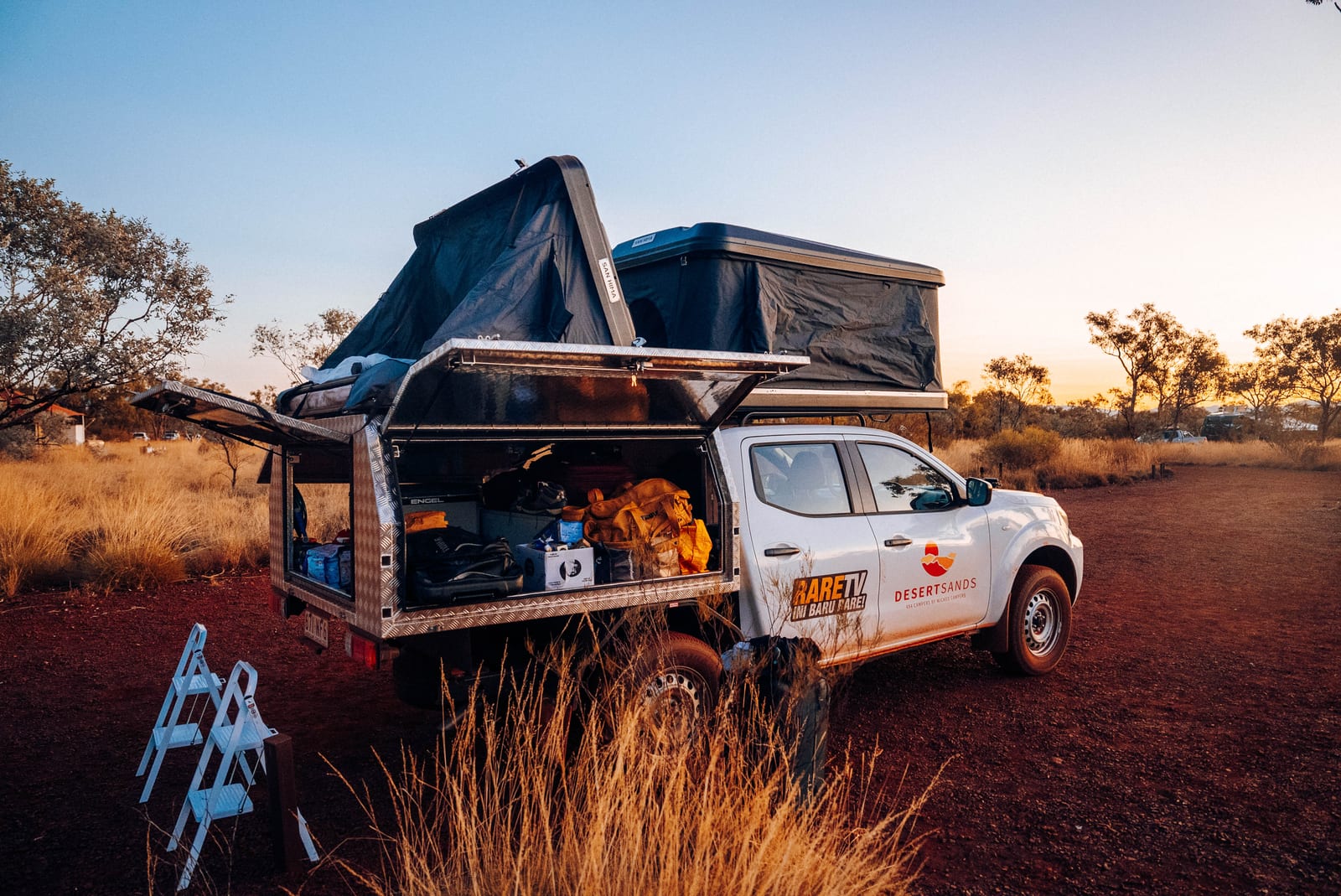 Wicked Desert Sands 4x4 with rooftop tents set up in the WA outback